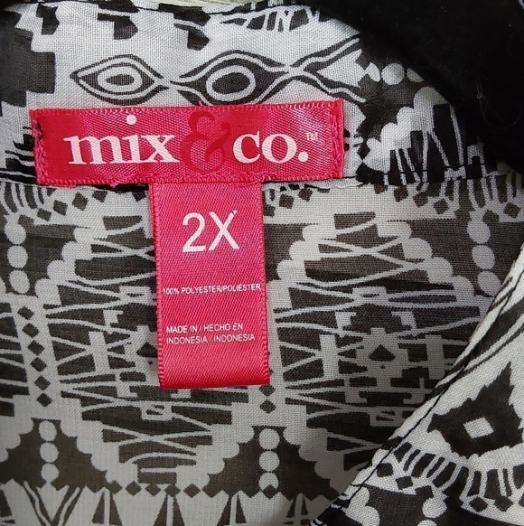 Aztec Tribal Print Sheer Blouse | Mix & Co. | 2X - Picture 6 of 6